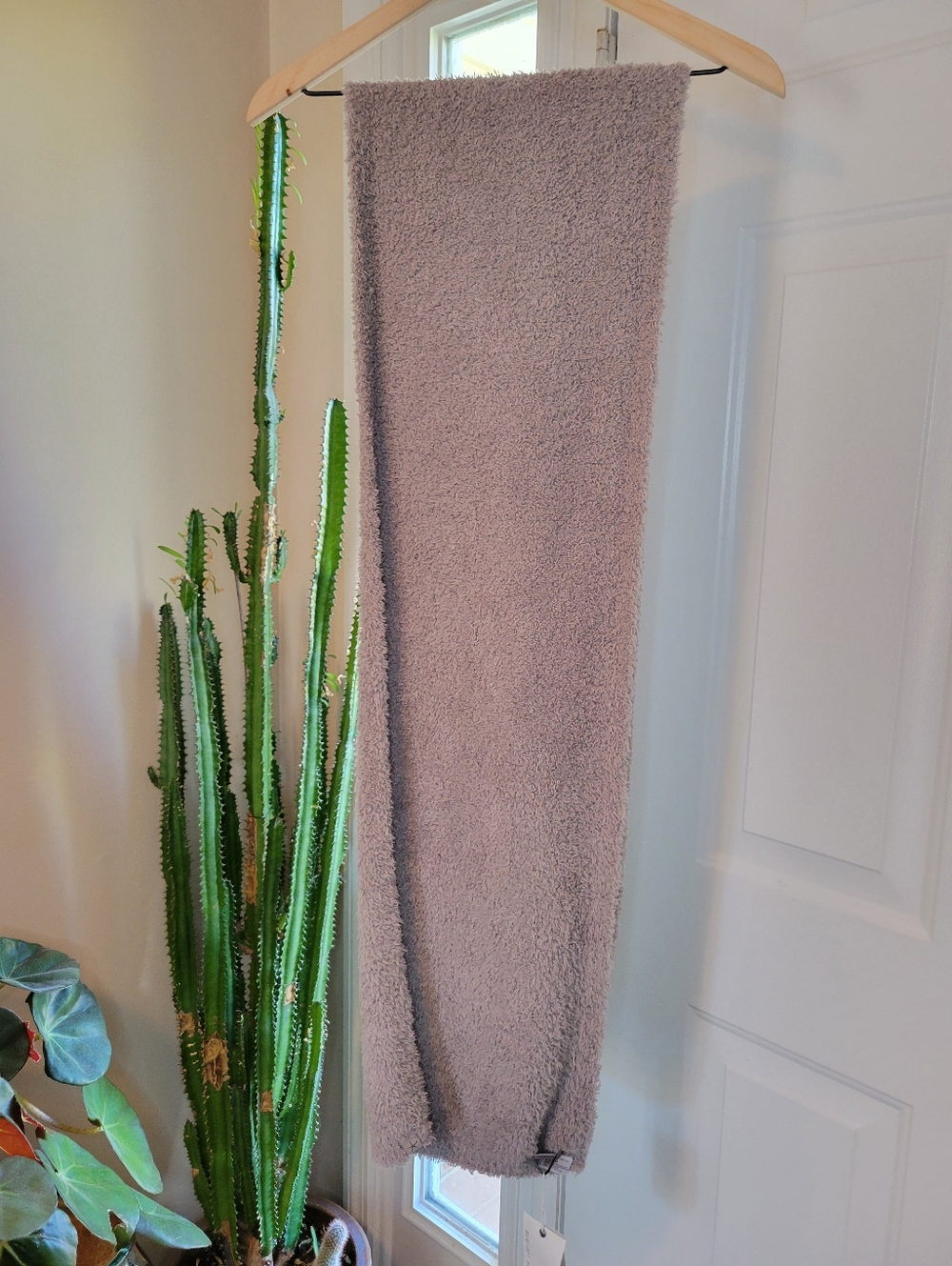 NWT‎ Barefoot Dreams CozyChic Gray Cozy Soft Rectangle Scarf NEW